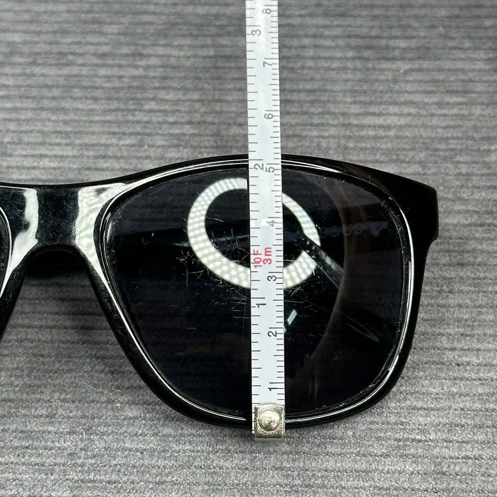 KREEDOM Region Sunglasses Black Plastic Frame Dark Tinted Lenses Logo Detail Y2k